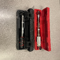 Adjustable Torque Wrenches with Case QTY-2 image 0